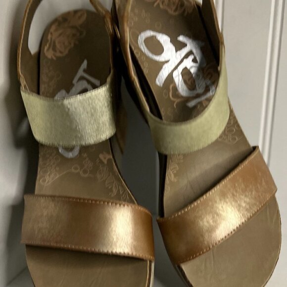 OTBT Gold Bushnell Leather Wedge - Women, Size: 10 M - Picture 5 of 9